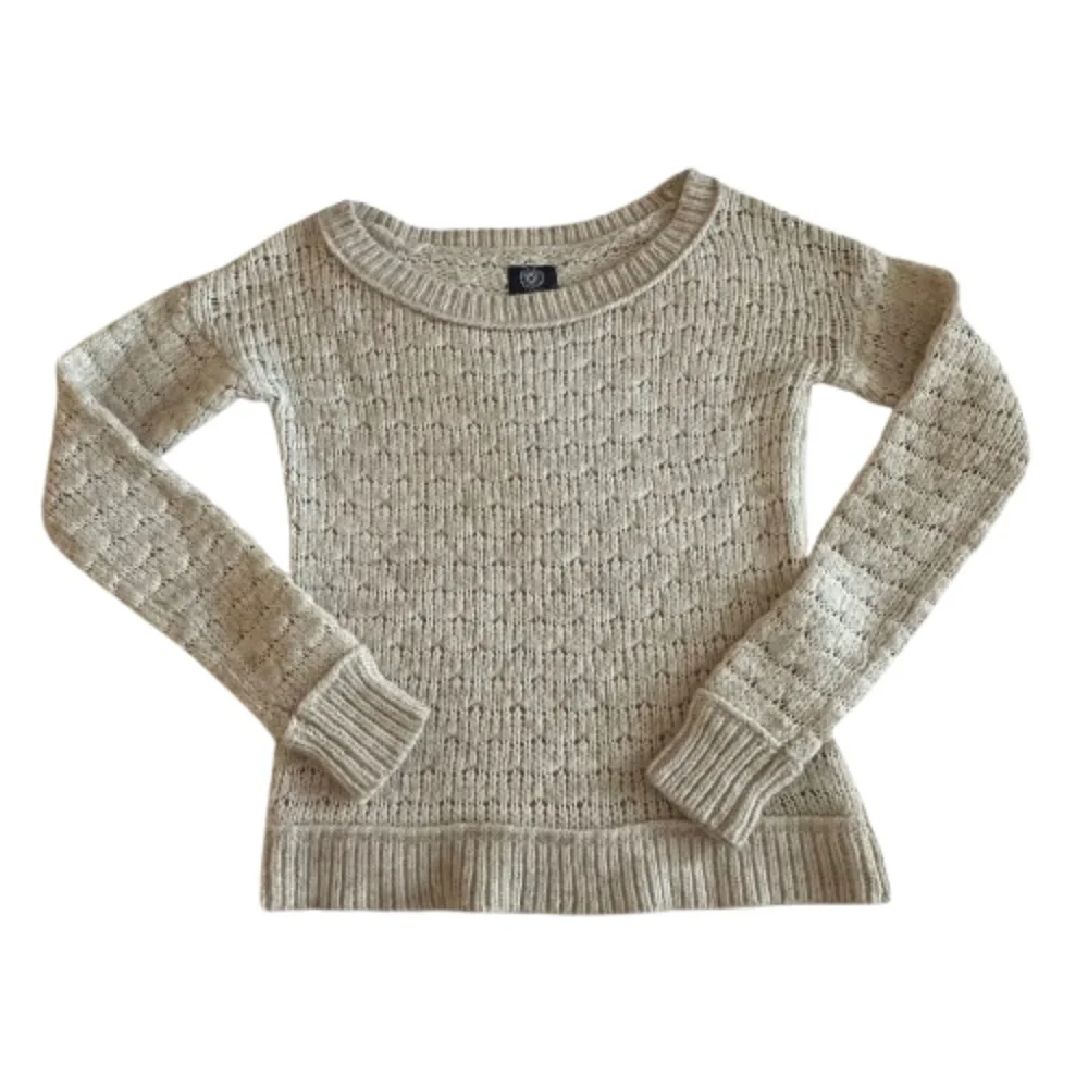American Eagle Outfitters Women's M Creamy Sleeved Scooped Neck Knit Sweater Top - Picture 6 of 15